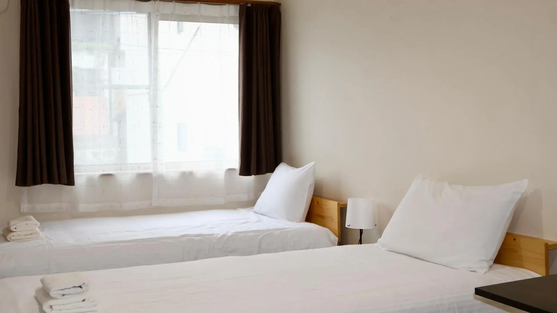 京都東福寺鴨川沿いguest House Kyoan Private Room貸切独立卫浴鸭川旁边多人一起入住划算 Japón